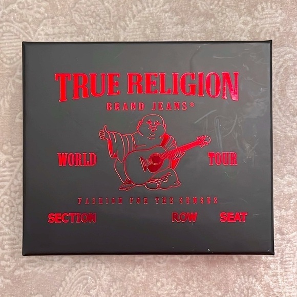 Brand New True Religion Leather Black Billfold Wallet Bottle Opener Keychain Set - Picture 12 of 16